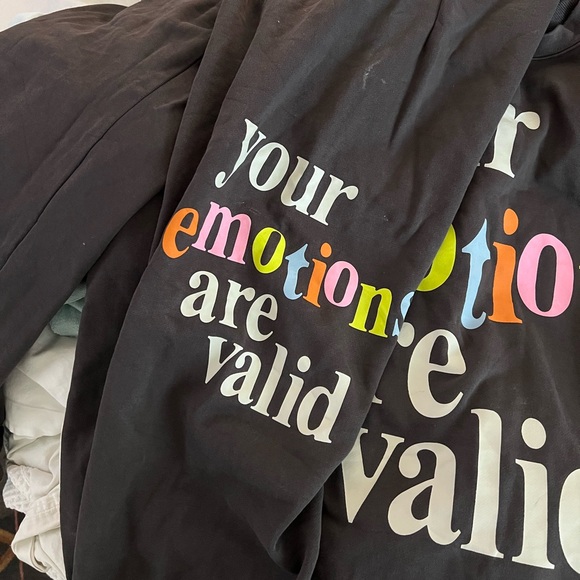 Mayfair Group Set - Picture 2 of 6